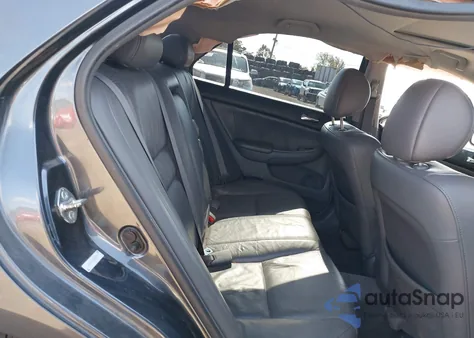 2005 Honda Accord 3.0 Ex z USA, uszkodzony, nr VIN 1HGCM66575A049061